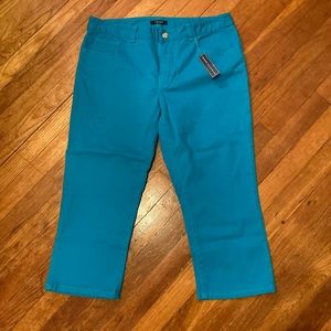 Chaps Turquoise Capri Jeans, NWT